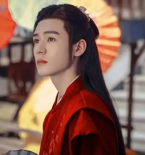 戏服拍卖有多贵禹司凤一套古装10万块温客行红衣价格更夸张