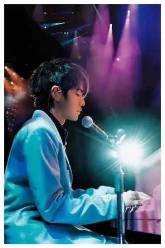 今日份壁纸 | 周杰伦 (8.3)