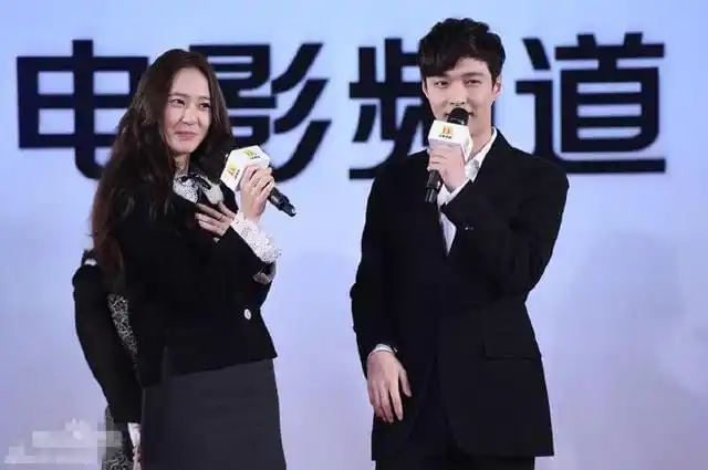 李沁和"小绵羊"张艺兴合作的影片将上映,长相美不过女主