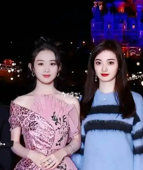 知名女网红晒与景甜合照,两人颜值旗鼓相当,生图曝光遭"打脸"_明星