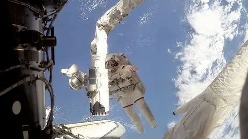 太空宇航员图片,高清图片,电脑桌面-壁纸族