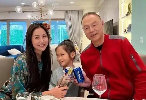 歌手孙露个人资料身高