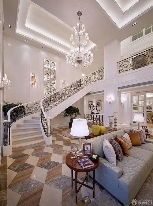 2020家庭客厅楼梯设计效果图片欣赏