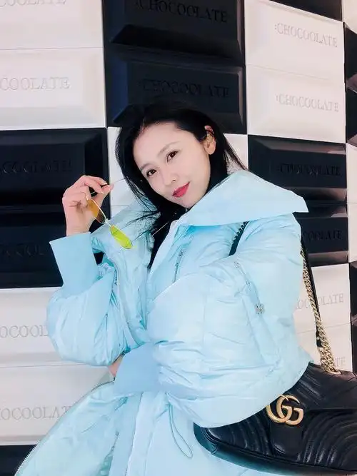 《西京故事》热播 王蕾海归范儿吸睛十足