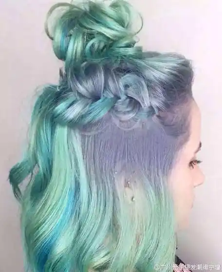 褪色,褪浅到8度,然后用目标色(8/2或6/2) 6%   0/88, 另外闷青色的