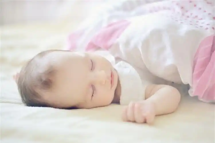 0-1岁宝宝睡眠的特点及对策,学习以后,再也不用哄睡啦!