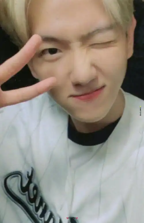 边伯贤#一些绝美自拍 自拍匠人02