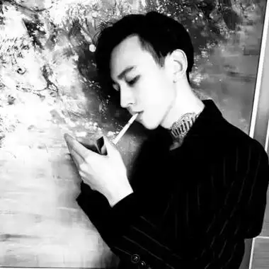 导语:下面由美头网小编为您收集整理冷酷霸气的一组男生头像大全,图片