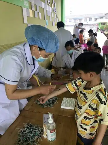 我快乐 写美篇  通过一年一度的身体检查,不仅可以及时了解幼儿的生长