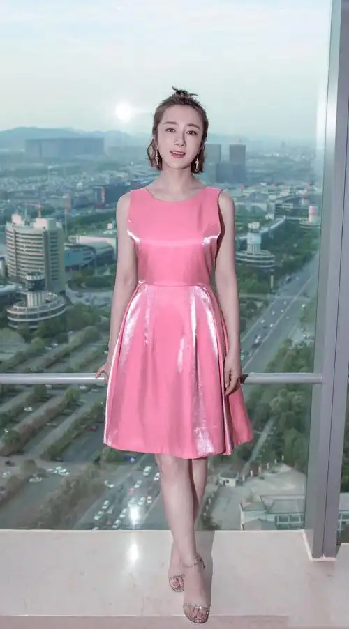 李依晓粉嫩活力写真图片27