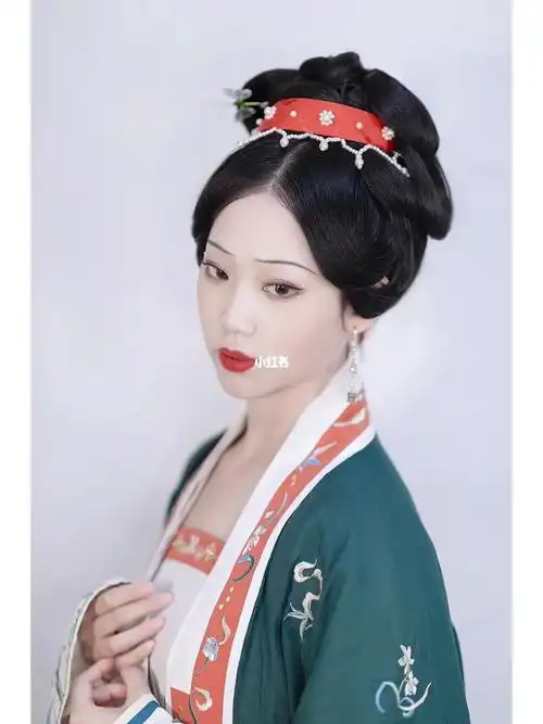 课堂示范宋制汉服发型