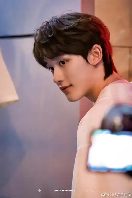 蔡徐坤@tfboys-王俊凯@uniq-王一博鹿晗@m鹿m@王鹤棣_dylan@杨洋@龚俊