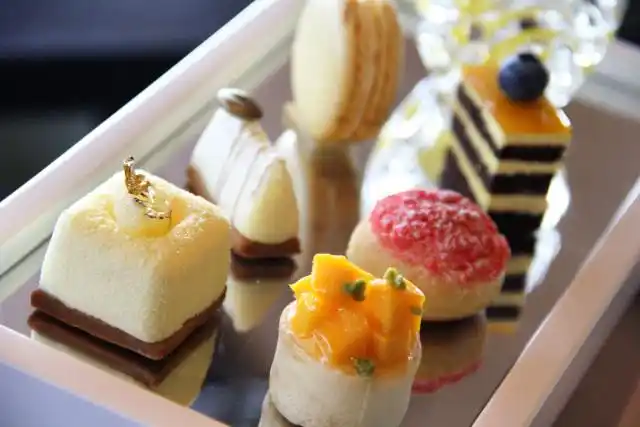 这家五星酒店让您在25层高空品味创意下午茶!