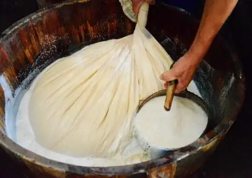 盐卤豆腐,手工磨出舌尖上在老味道
