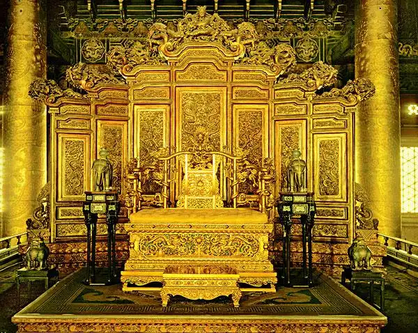 故宫皇帝宝座特写