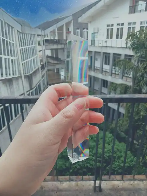 三棱镜与阳光,常见又不常见的彩虹.