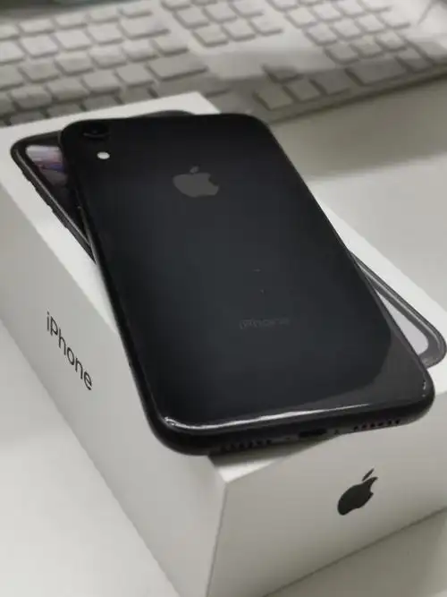 iphonexr black 64g 出售