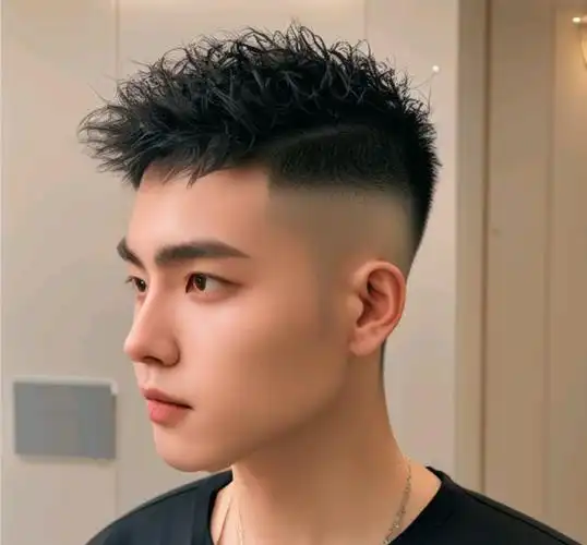 男发剪来剪去,最帅还是两侧铲短,适合大多数男士|发型|脸型|圆脸|方脸