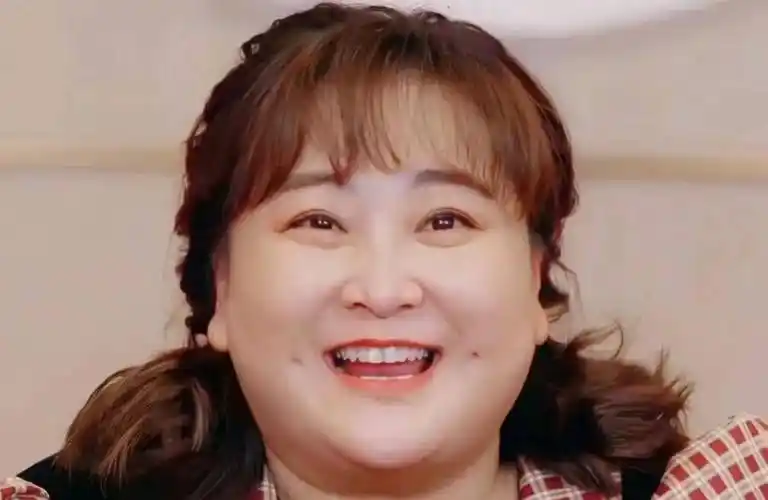 贾玲暴瘦100斤,更多是为了组建家庭!_人生_减肥_问题