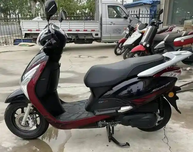 五羊本田佳御110,外观简单时尚城市代步首选,你看上没有?