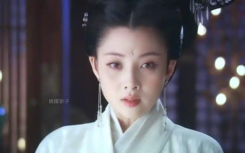 当年她演美人遭到质疑,后来姐姐再也没拍过古装戏了 #殷桃