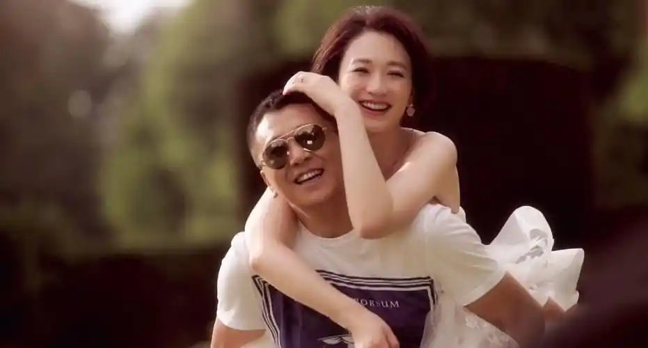 李小冉丈夫徐佳宁:从男闺蜜到亲密爱人,我的妻子我来宠