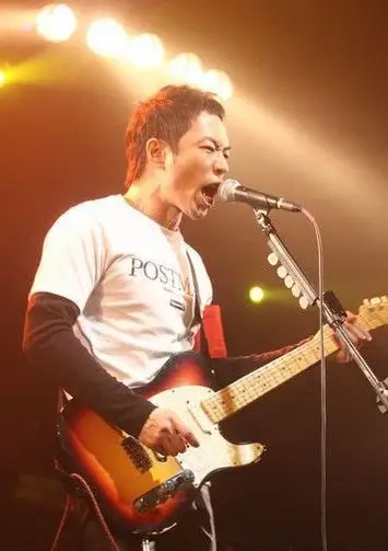 beyond前成员闹不和 黄贯中与黄家强网络掀骂战