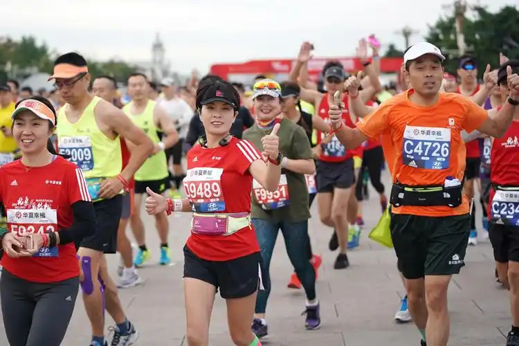 2018北京马拉松开赛