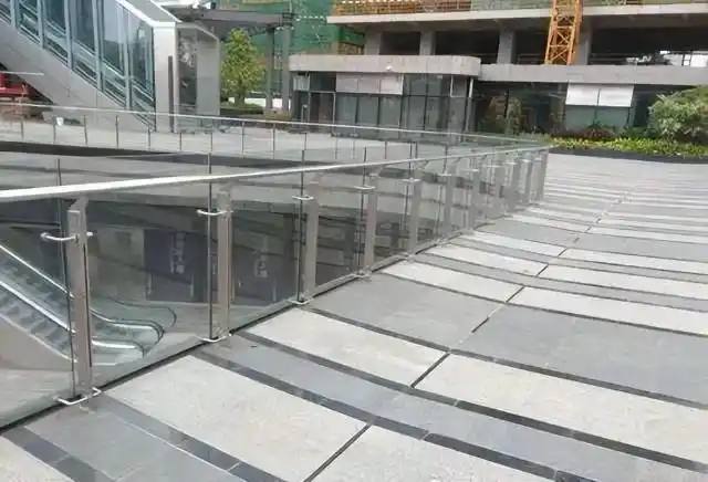 收集整理秒懂防火玻璃栏杆种类2