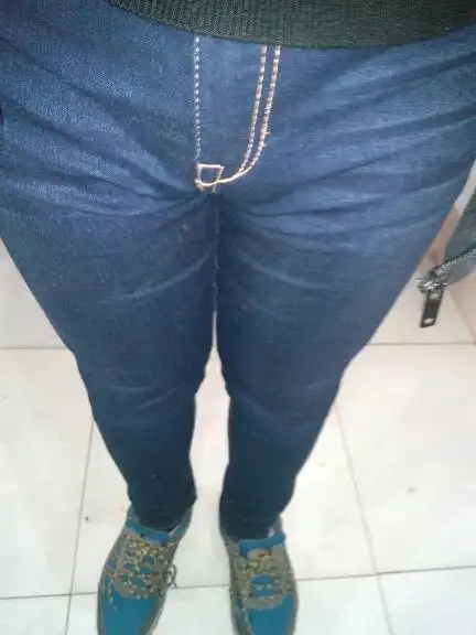 男穿小脚裤好看吗如图.