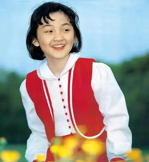 10岁演城南旧事一夜成名现在49岁的英子沈洁还好吗