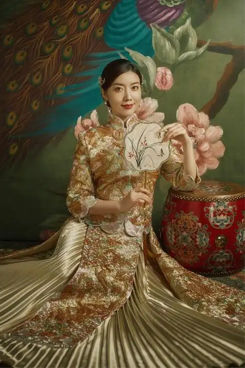 秀雅的婚纱摄影作品《古装》