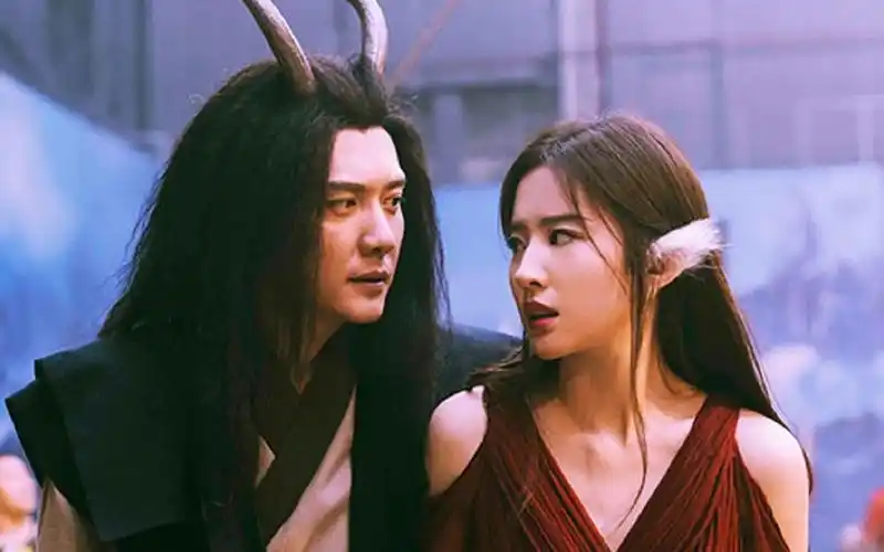 二代妖精:刘亦菲变妖精以死报恩,冯绍峰却下不了手,还一直在躲