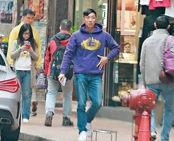 原创为何不找师兄做伴游容祖儿大方承认分手坦言已经很久没有了