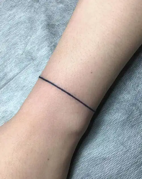 做直线也很有趣纹身图片_手臂纹身图案