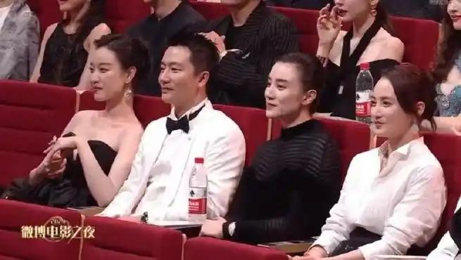 网友评价倪妮黄轩宋佳蒋勤勤##倪妮黄轩宋佳蒋勤勤aoaa