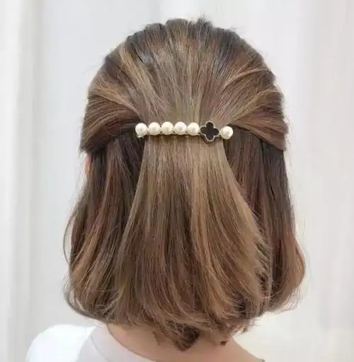 短发如何扎头发好看解决短发女生扎头发的困惑