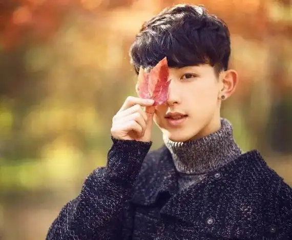 处座男喜欢女生主动吗