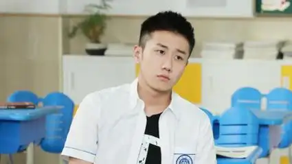 少年派:宝藏男孩!行走的圈粉神人江天昊,中意你