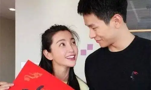 李冰冰恢复单身和许文楠分手李冰冰微博否认前男友还债事情详情