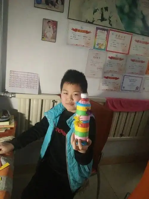 亲子同行,"乐"动起来——潍坊市实验小学居家亲子制作乐器沙锤