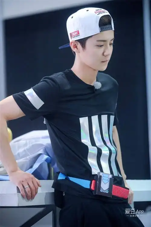 鹿晗分享160624奔跑吧兄弟本期精彩抢先看狍外星人苏炸天