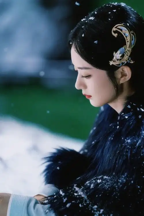 赵丽颖紫衣古装