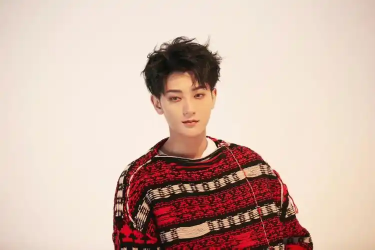 小窗找我要图呀#分享照片  #照片分享  #黶子韜  #我的神仙男孩黄子韬