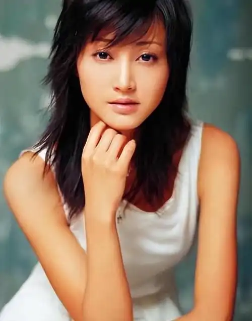 回顾张歆艺和袁弘结婚8年后怎么突然不红了