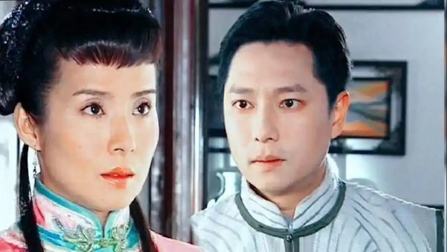 "哑巴新娘"岳翎:和谢祖武拍吻戏是噩梦,一句话就让他吃不下饭_女郎