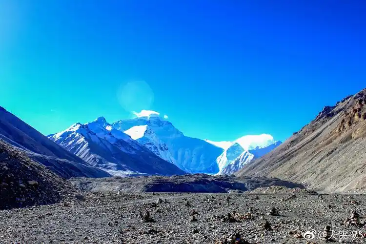 在5200的高度仰望世界第一高峰!|高度|旅游|高峰_新浪新闻