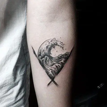 一组汹涌的海浪纹身图案(5/9)