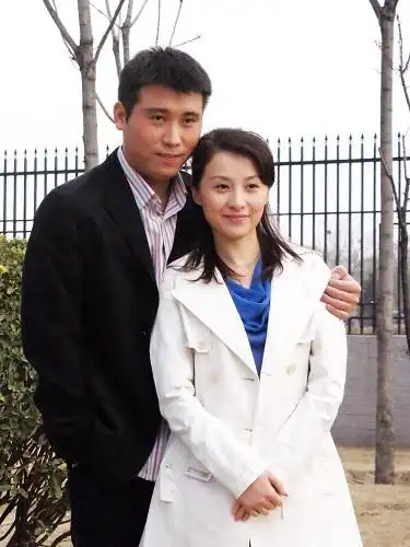 敬业认真,再现"中年危机"开普扬名,迷倒法国观众首演反派,对阵张涵予