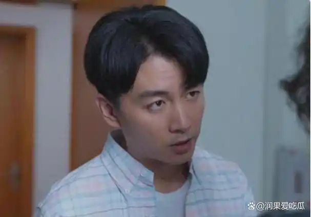 演活凤凰男的陈晓堪称内娱清流唯一bug是恋爱脑